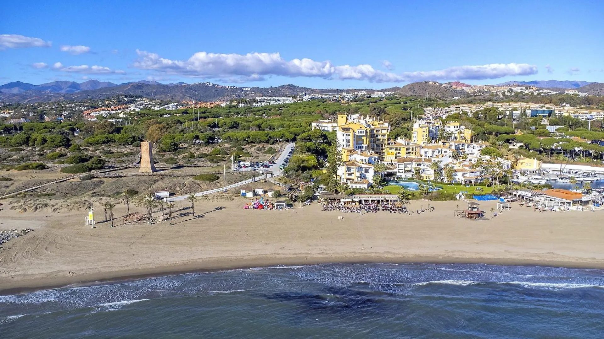 Cubo'S Atico Cabopino Port & Parking Apartment Marbella