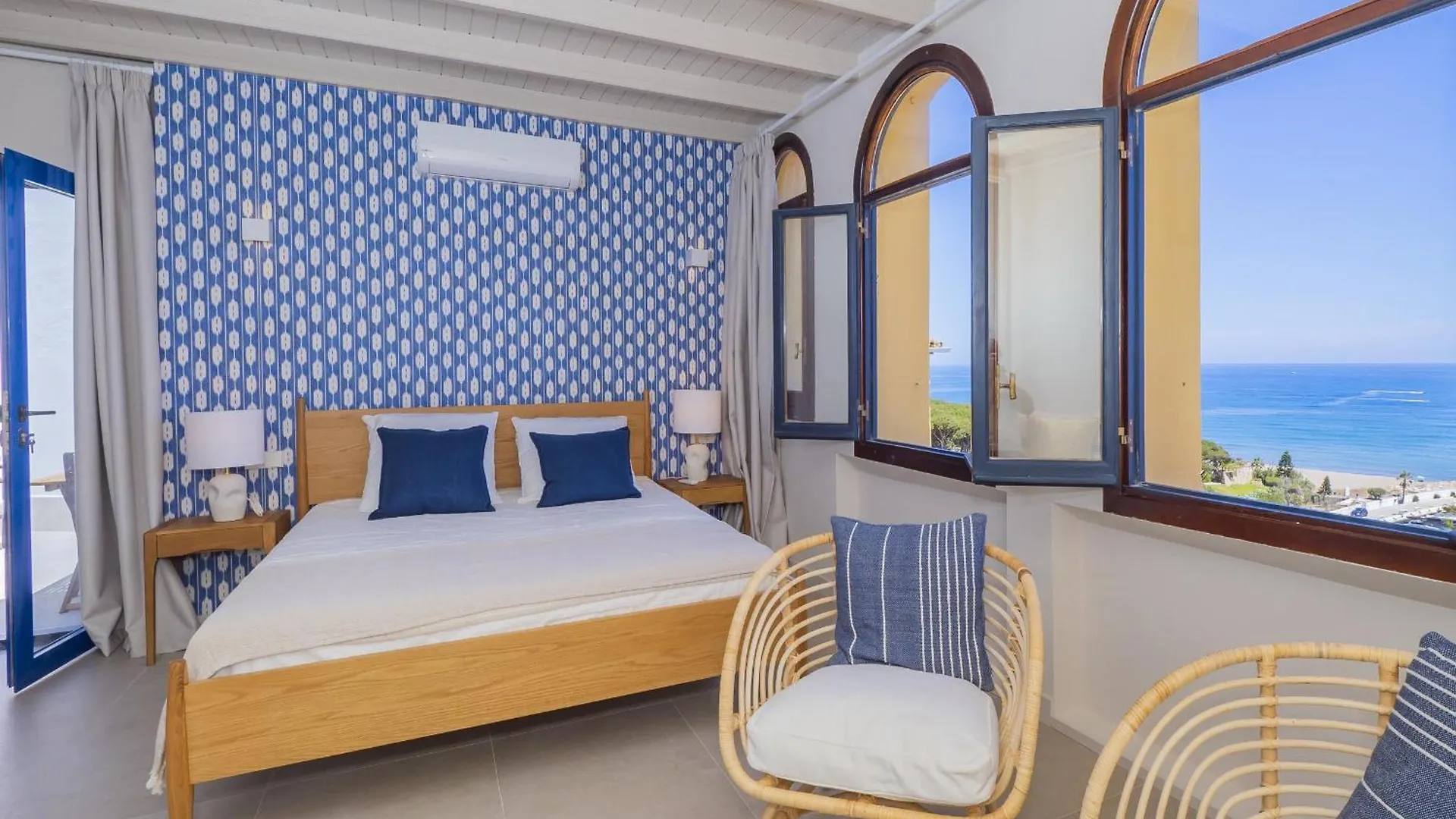 Cubo'S Atico Cabopino Port & Parking Apartment Marbella Spain