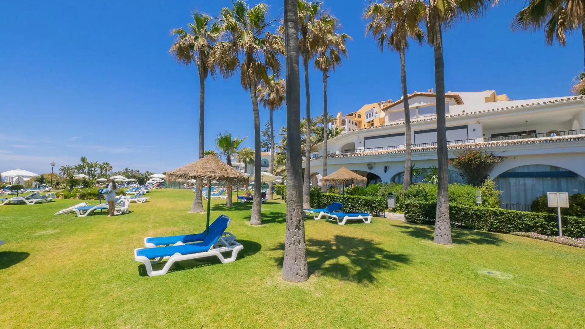 Cubo'S Atico Cabopino Port & Parking Apartment Marbella